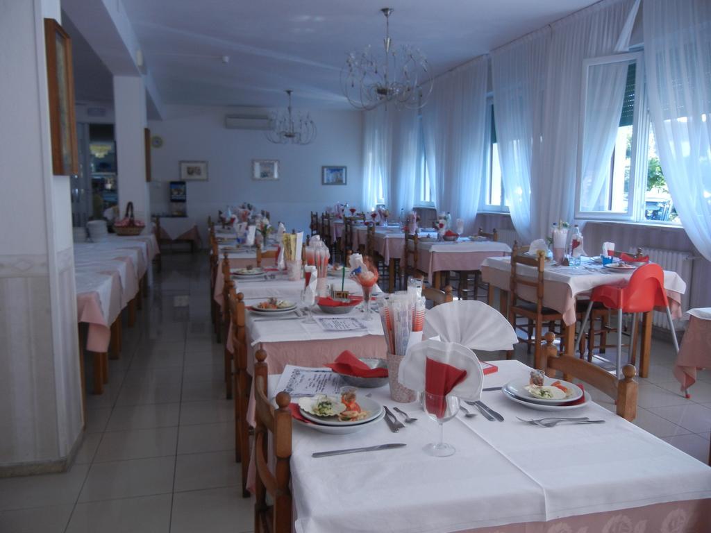 Stella Maris Otel Cervia Dış mekan fotoğraf
